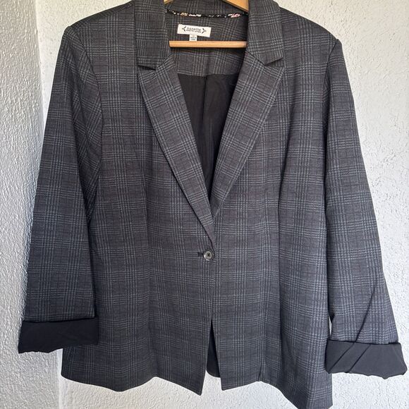 Nanette Lepore Black And Gray Plaid Single Button Blazer With Cuffed Sleeve 12 - Picture 1 of 10